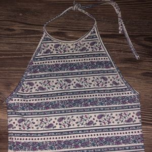 Cropped nollie tank with floraly design